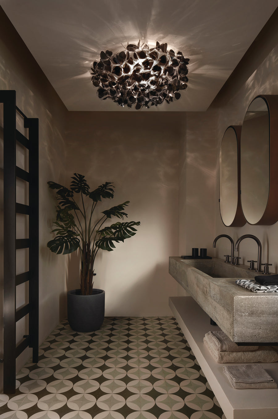 CLIZIA MAMA NON MAMA CEILING WALL LARGE BLACK
